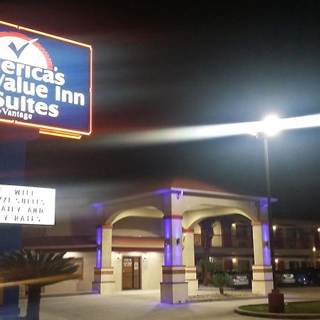 Americas Best Value Inn & Suites Northeast Houston Exterior foto
