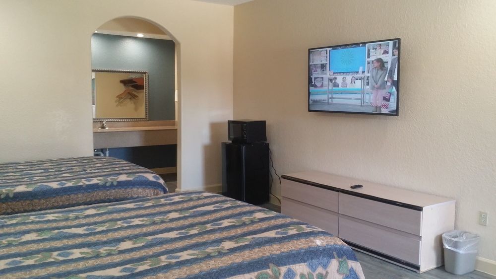 Americas Best Value Inn & Suites Northeast Houston Exterior foto